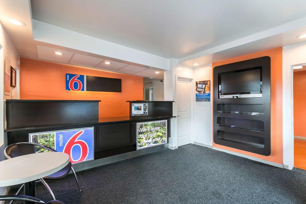 Motel 6-Missoula, Mt - University Экстерьер фото