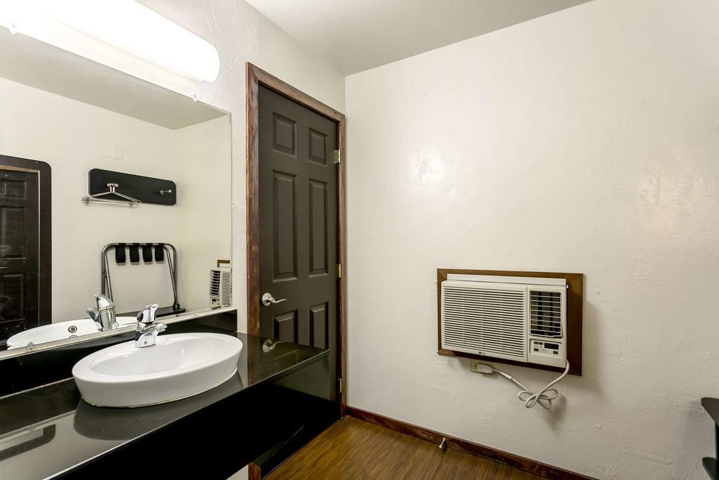 Motel 6-Missoula, Mt - University Экстерьер фото